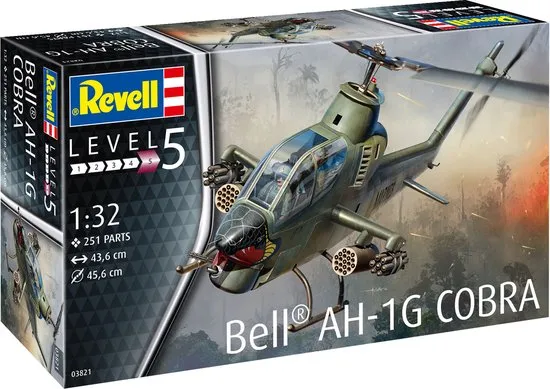 1:32 Revell 03821 Bell AH-1G Cobra Heli Plastic kit
