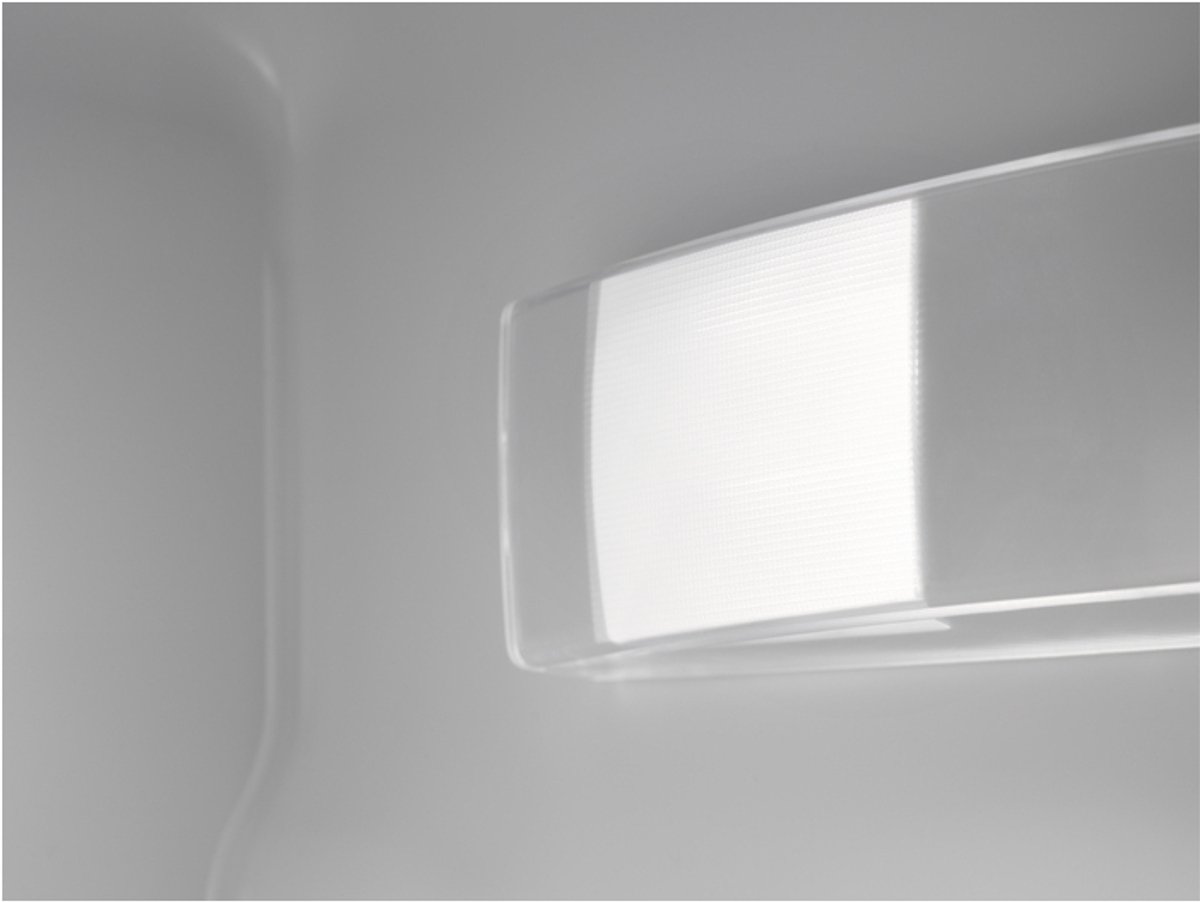 AEG TSC5S142ES - Inbouw koelvriescombinatie 145 cm - LowFrost - LED-display