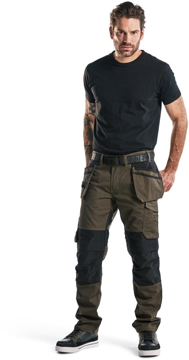 Blåkläder Service werkbroek met stretch en spijkerzakken 14961330 | Groen/Zwart | Maat 50 - 7330509547793