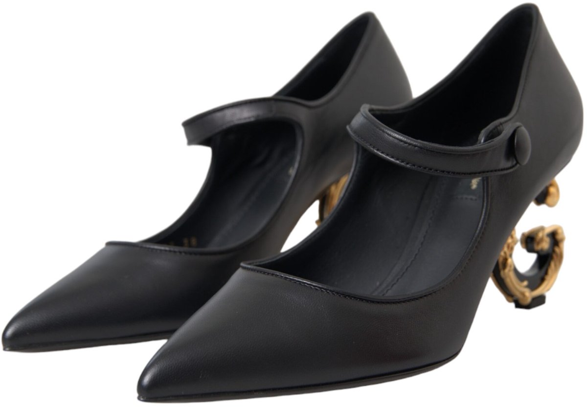 Barokke Hakken Pump met Spitse Neusstijl