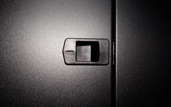 42U serverkast met glazen deur 800x800x2000mm (BxDxH)