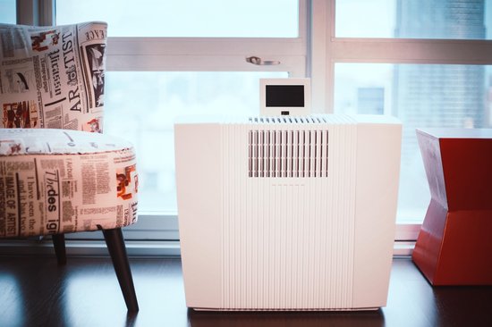 Venta LP60 Ultra Luchtreiniger 75m² met Venta Neliorfilter 0,1u Wit.