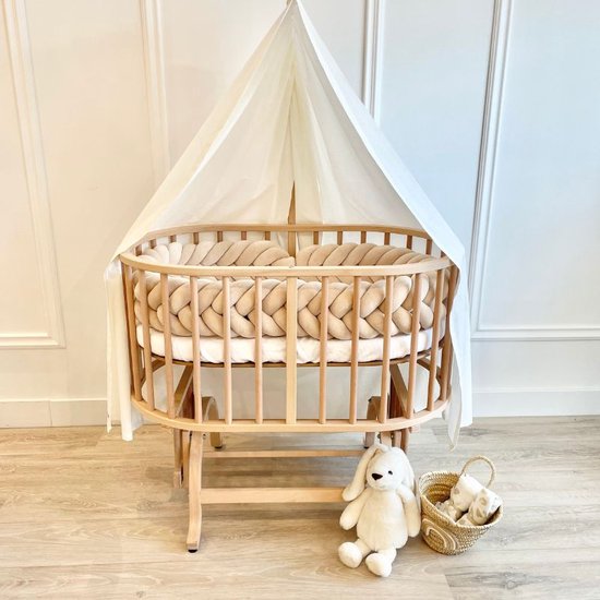 Ovaal wiegje inclusief matras & vlechtbumper