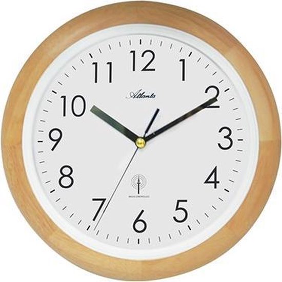 Wandklok met houten rand