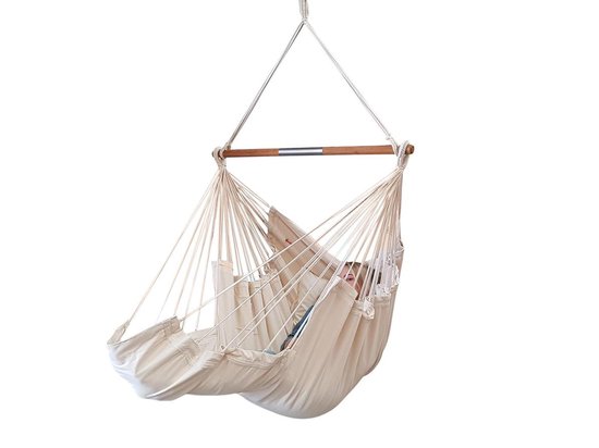 Hangstoel Lounger ecru gemaakt van 2 lagen stof met dikke kussens, hoog draagvermogen en opbergzakjes