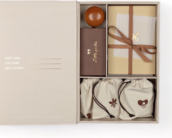 Pure Moms - Luxe Memory box - Zeer luxe Baby Geschenkset - 23 delig Herinneringendoos - Kraamcadeau - Babyshower - Cadeau - inclusief inktafdrukje