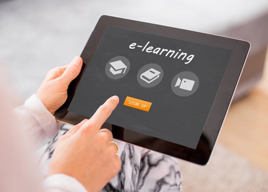 CC&C E-learning Effectief E-mail Beheer (EEB-E) - Online cursus Mail en Time management - Outlook 365 - Slimmer werken - Persoonlijke effectiviteit