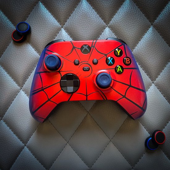 Afslag11 . Custom behuizing geschikt voor de Xbox X/S controller - 'Spider-Man'