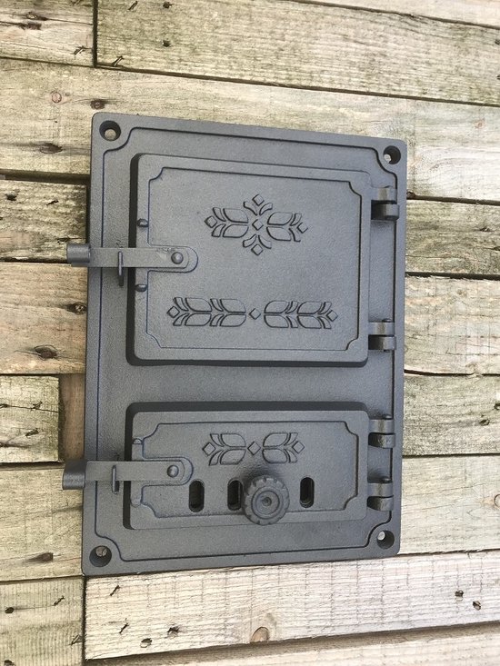 1 ovendeur voor de kachel of oven, gietijzer.