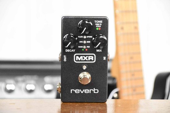 MXR M300 Reverb - Multi-reverb - Zwart