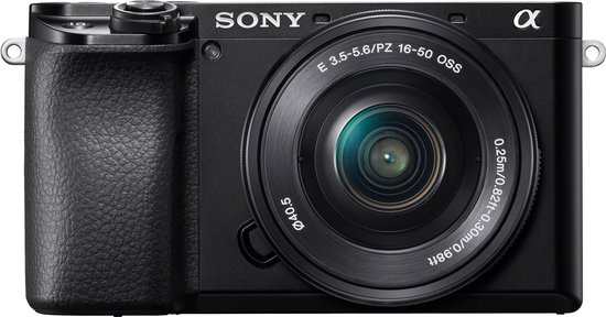 Sony A6100 + E PZ 16-50mm f/3.5-5.6 OSS - Zwart