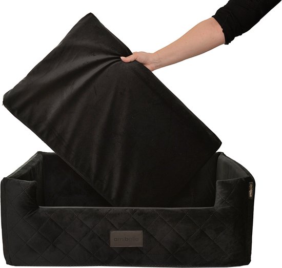 Velvet Black - Autostoel voor hond - 70x50cm - Wasbaar - Hondenmand Auto - Handgemaakt
