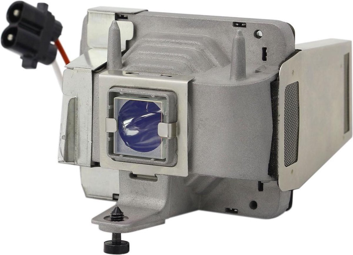 Beamerlamp geschikt voor de INFOCUS C315 beamer, lamp code SP-LAMP-026. Bevat originele SHP lamp, prestaties gelijk aan origineel.