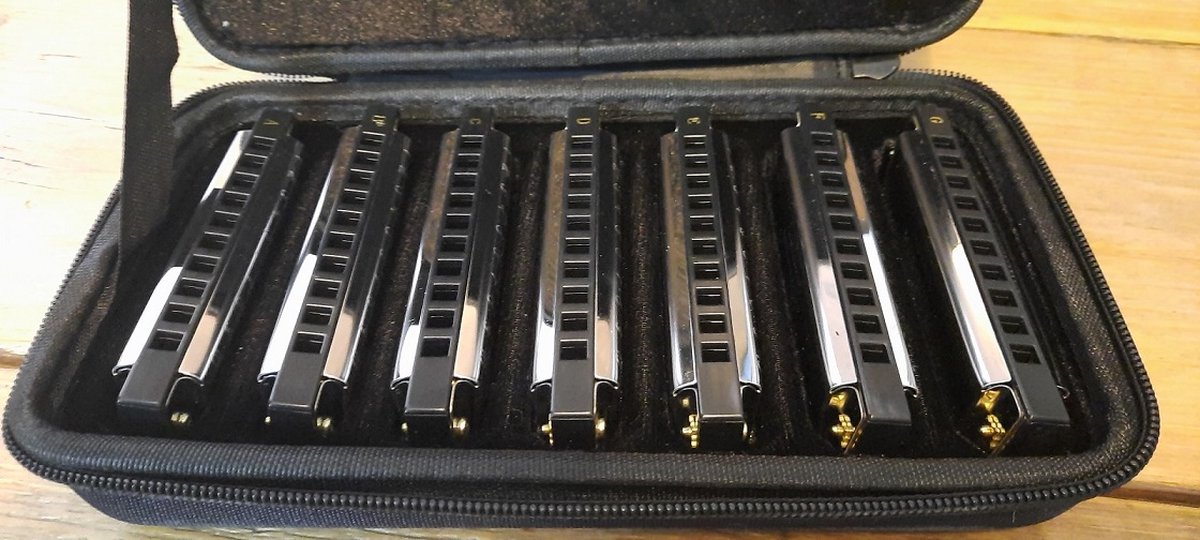 Hohner bluesband Set van 7 mondharmonica's, A,Bb,C,D,E,F,G prijsvoordelig! - topmerk