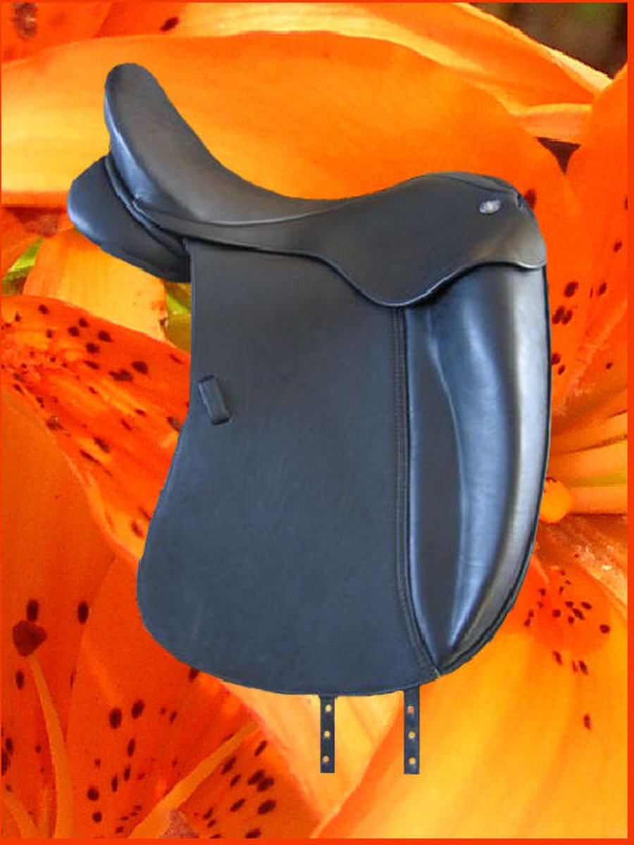 Dressuurzadel - Knightrider 'Malmo' - Argentijns zadel - zwart - 17.5 inch - medium