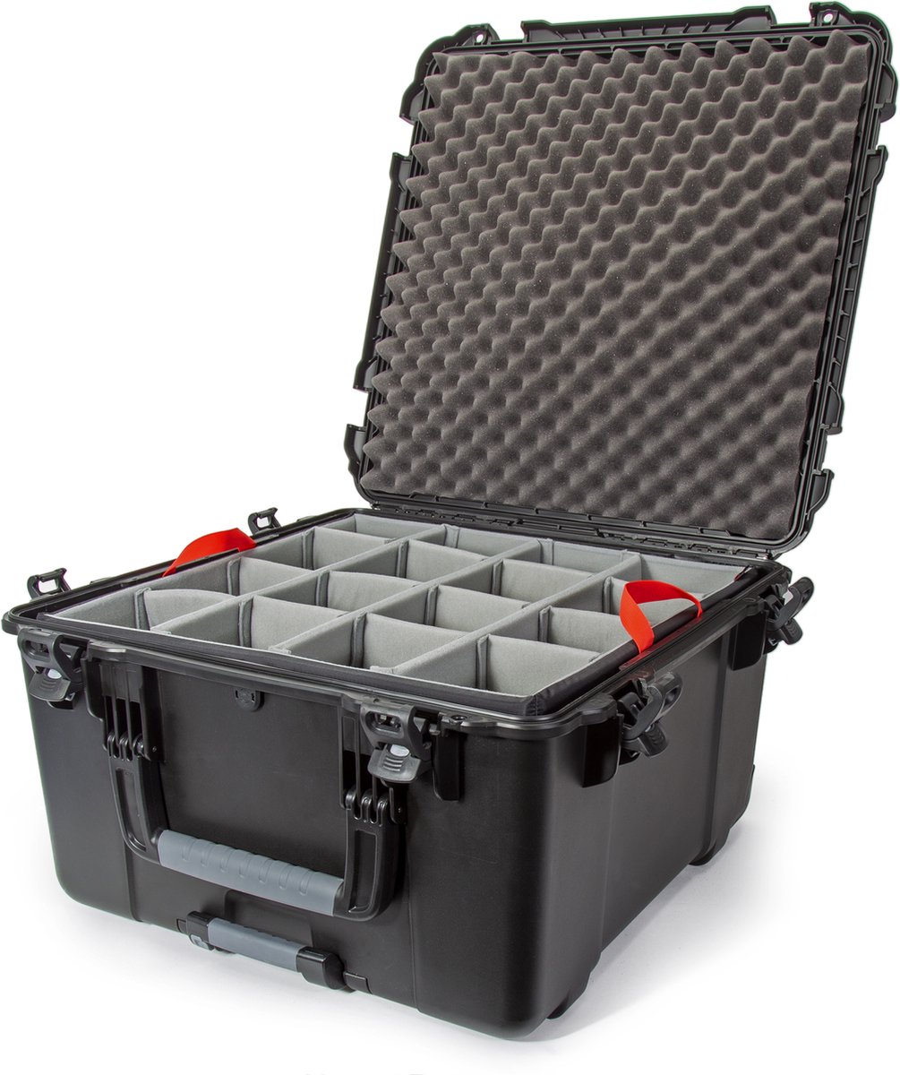 Nanuk 970 Case w/padded divider - Black