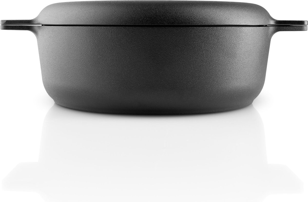 Nordic Kitchen Hapjespan - Ø 24 cm - 2,5 liter - Zwart - Eva Solo