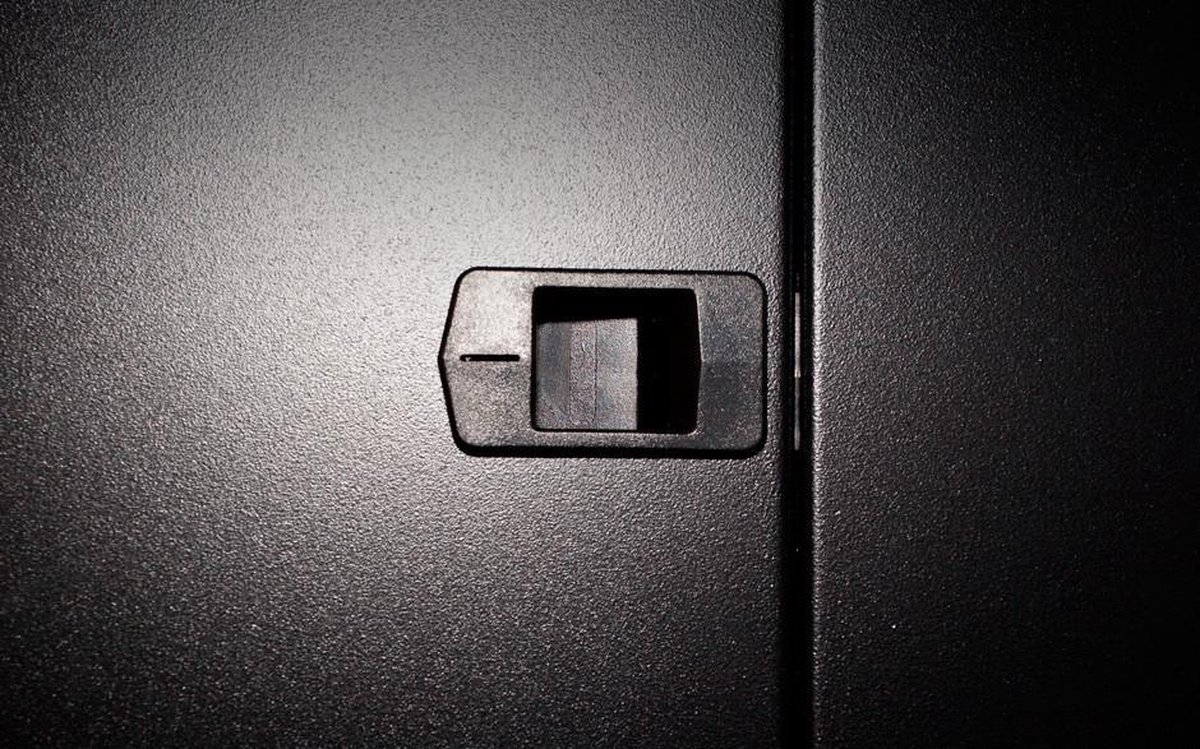 DSIT 42U serverkast / serverbehuizing met glazen deur 600x600x2000mm (BxDxH) - 19 inch