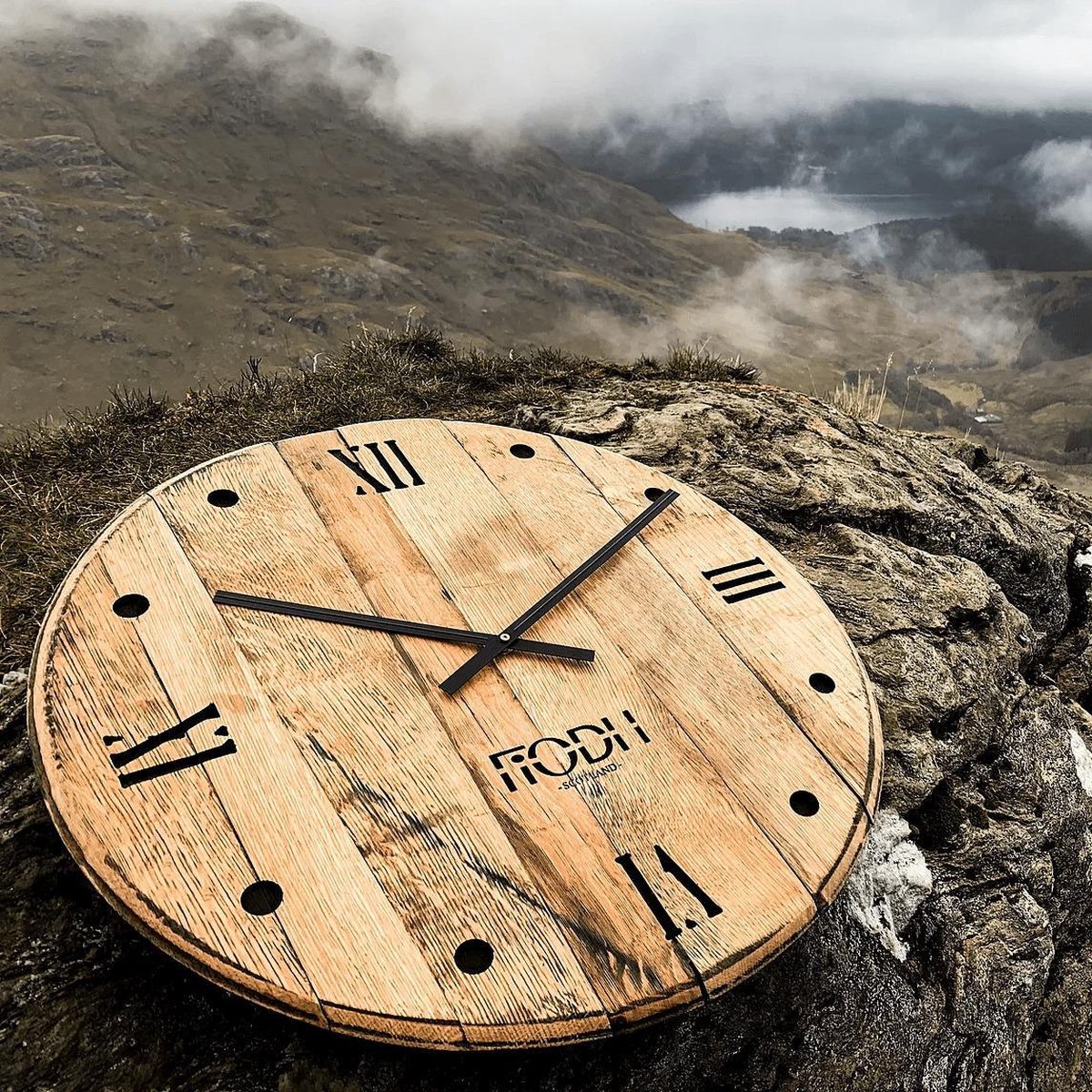 FIODH Klok van oude whiskyvaten Handgemaakt in Schotland - Uniek - Handmade in Scotland