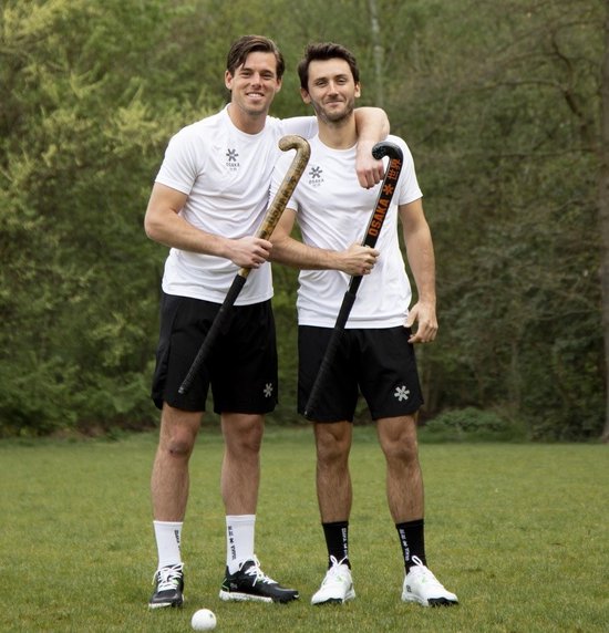 Osaka pro tour 70 - 2.0 Proto Bow Iconic Black hockeystick - 36.5 inch - Dames, Heren/ Unisex