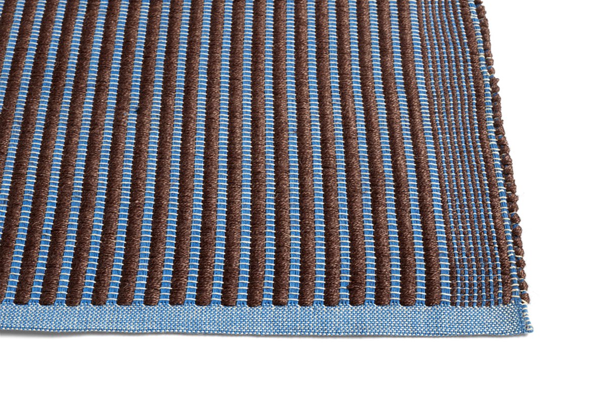 Hay Tapis Vloerkleed 140x200 Chestnut And Blue