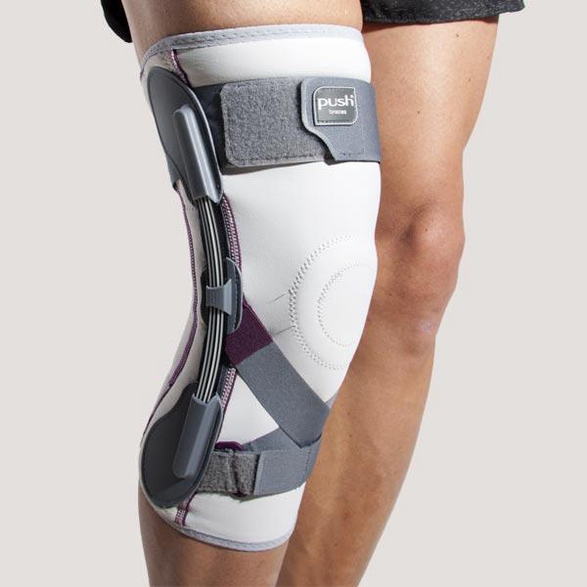 Push Med Kniebrace Links/Rechts Maat 5 (41-45 cm) | 1 stuk