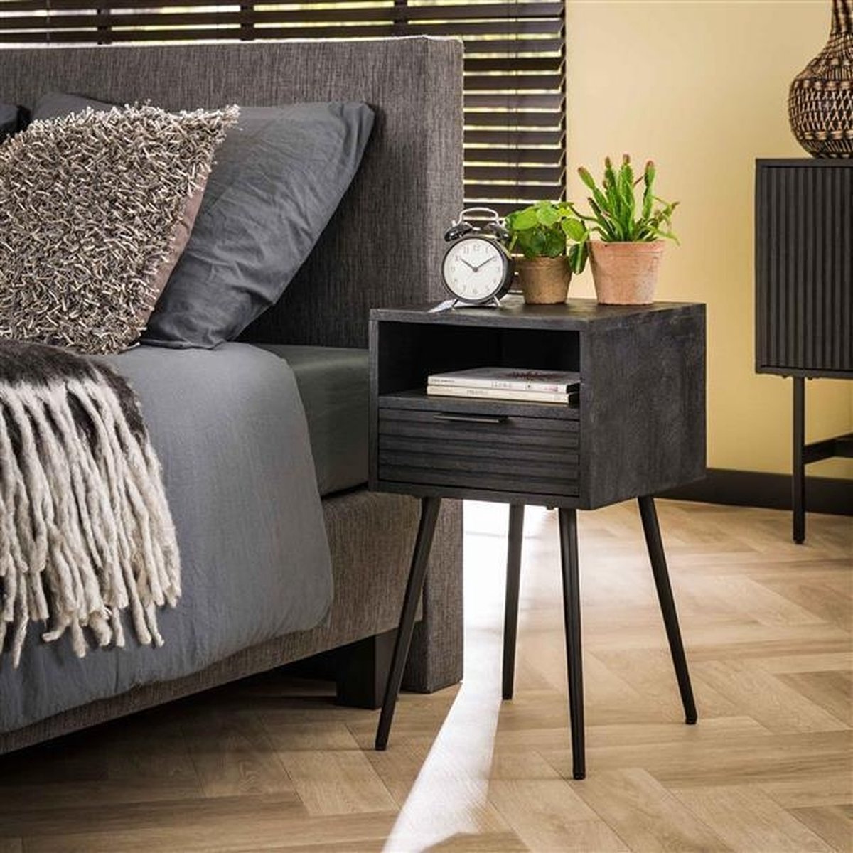 Giga Meubel - Nachtkastje 1L Marina Massief Mango Zwart