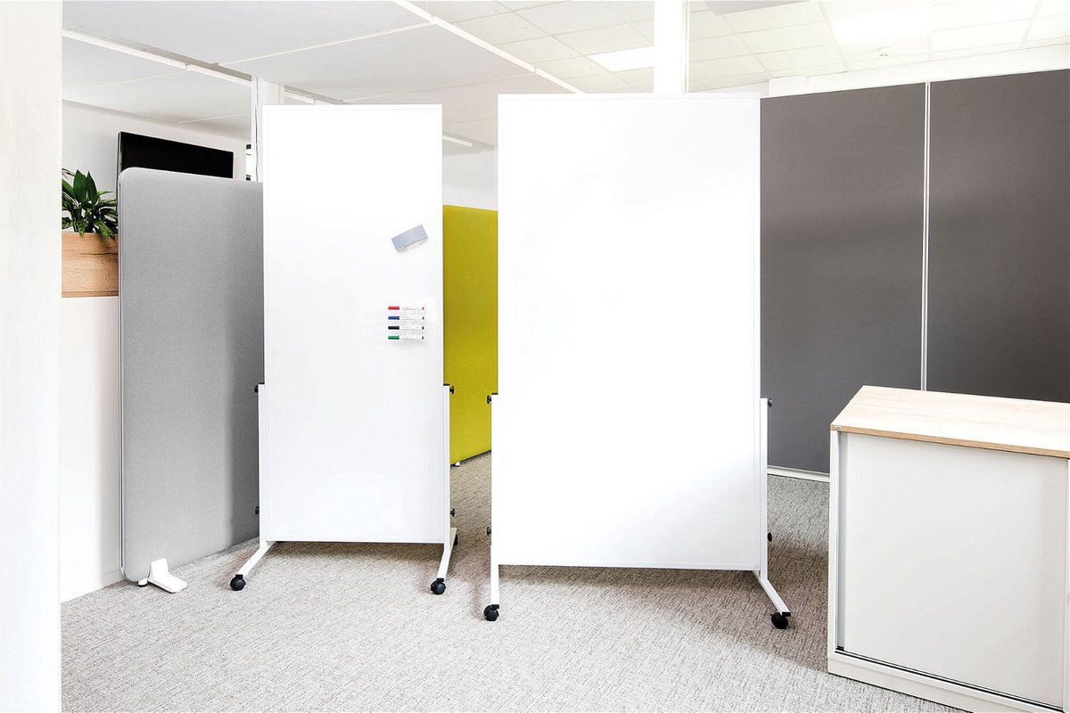 Maul Mobiel whiteboard MAULsolid easy2move (b x h) 1000 mm x 1800 mm Wit Kunststof coating Aan beide zijden te gebruiken, Incl. wielen