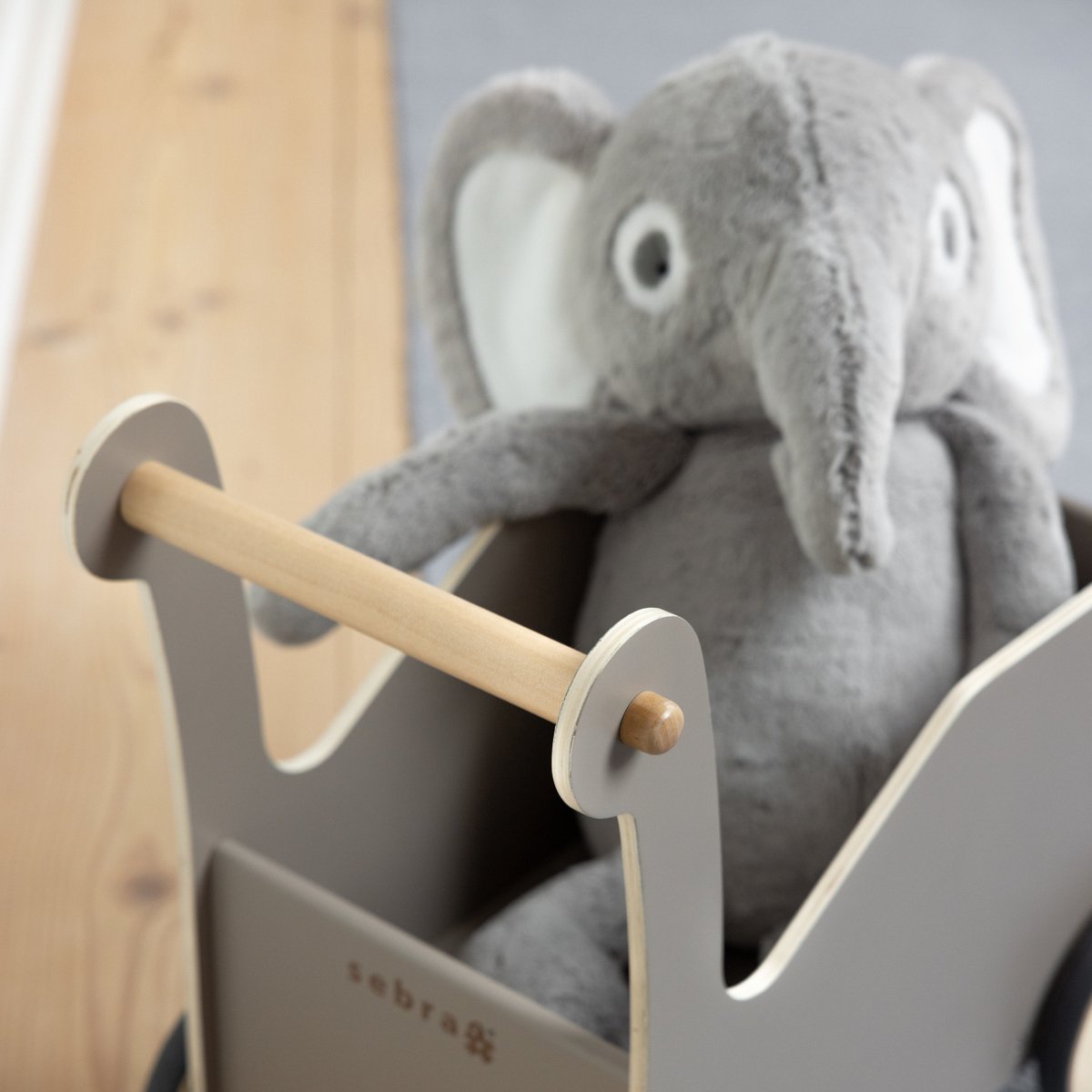 Sebra Baby Walker Loopwagen Speelgoed Jetty Beige