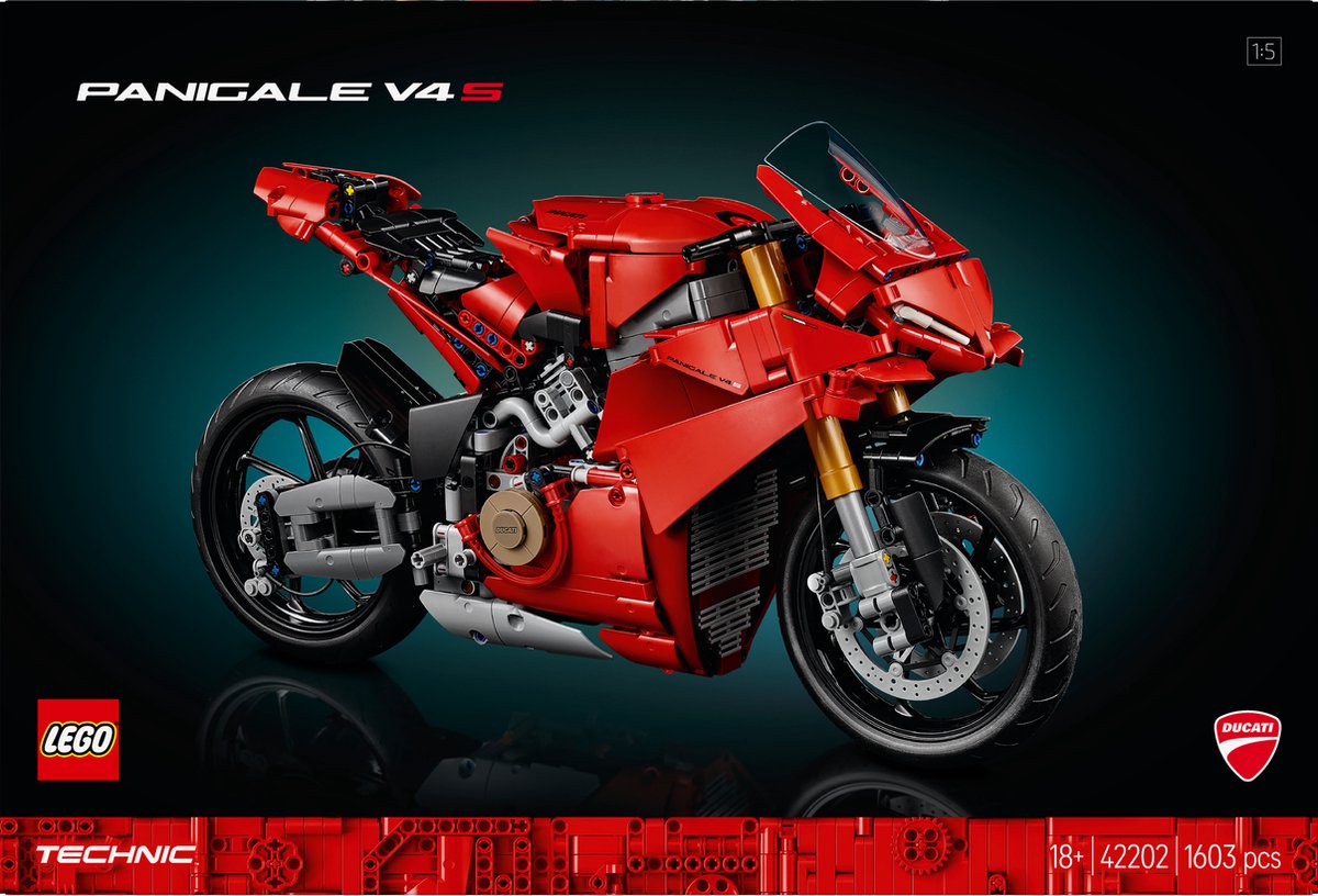 Ducati Panigale V4 S motor