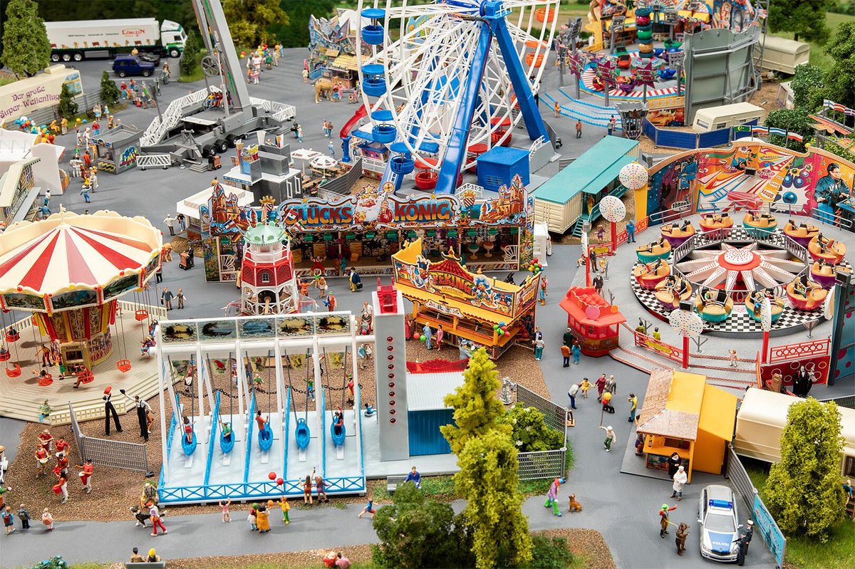 Faller 140460 H0 Kirmes-set jaarmarktplezier