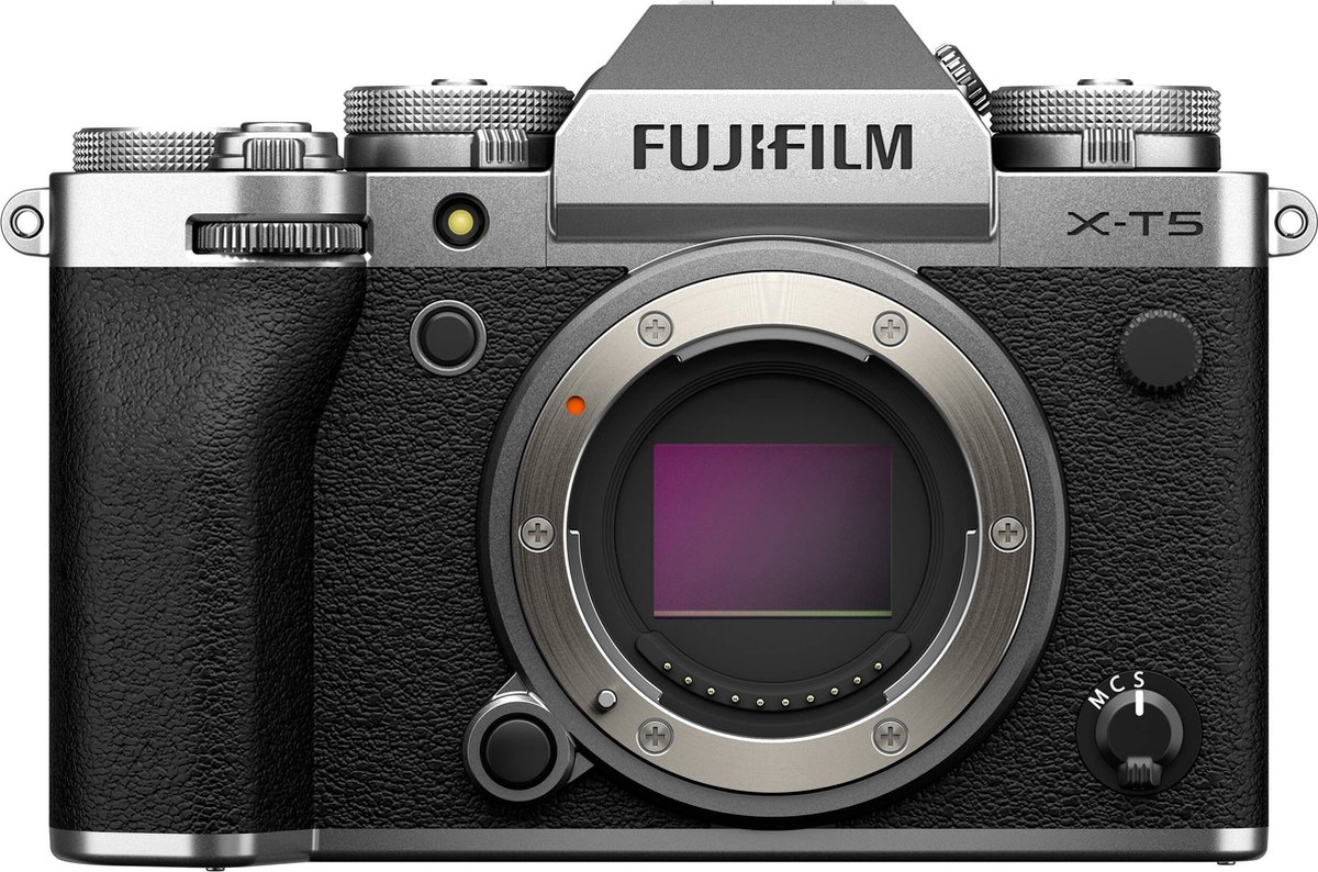 Fujifilm X-T5 Silver body