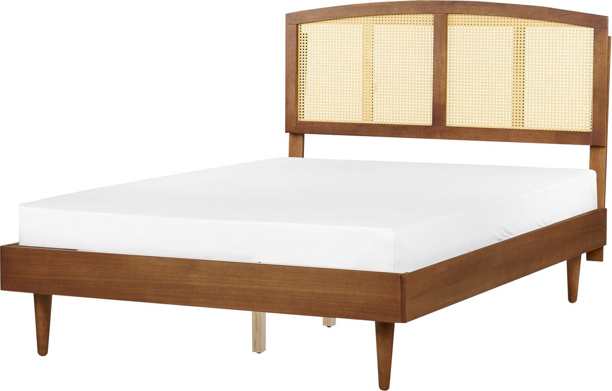 Beliani - VARZY - Bed - Lichtbruin - 140 x 200 cm - Rubberhout