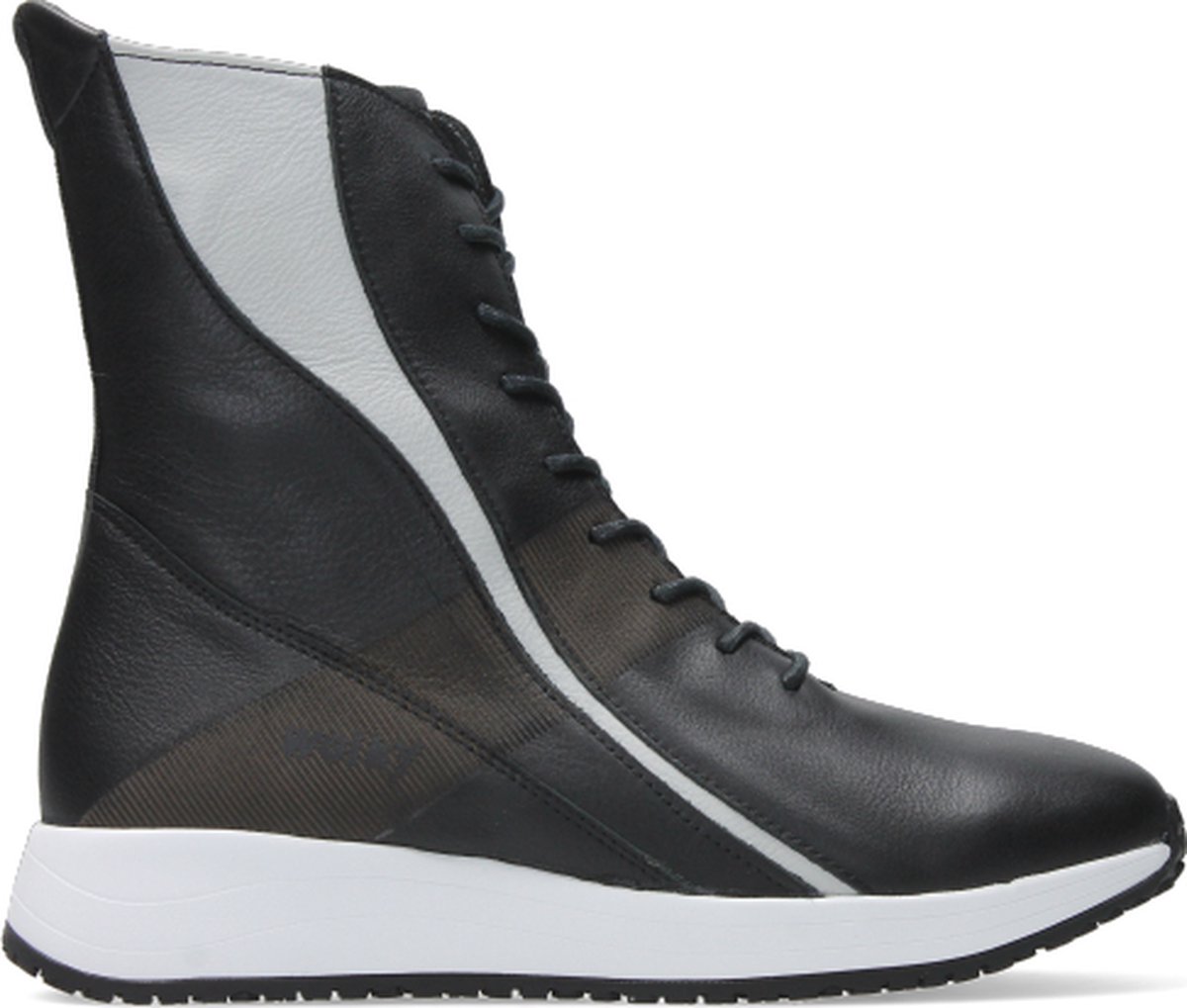 Wolky 02277 Nappa Leather Veterschoenen
