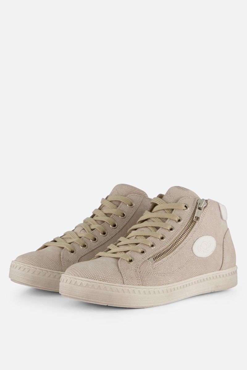 AQA Shoes A8688 Sneakers