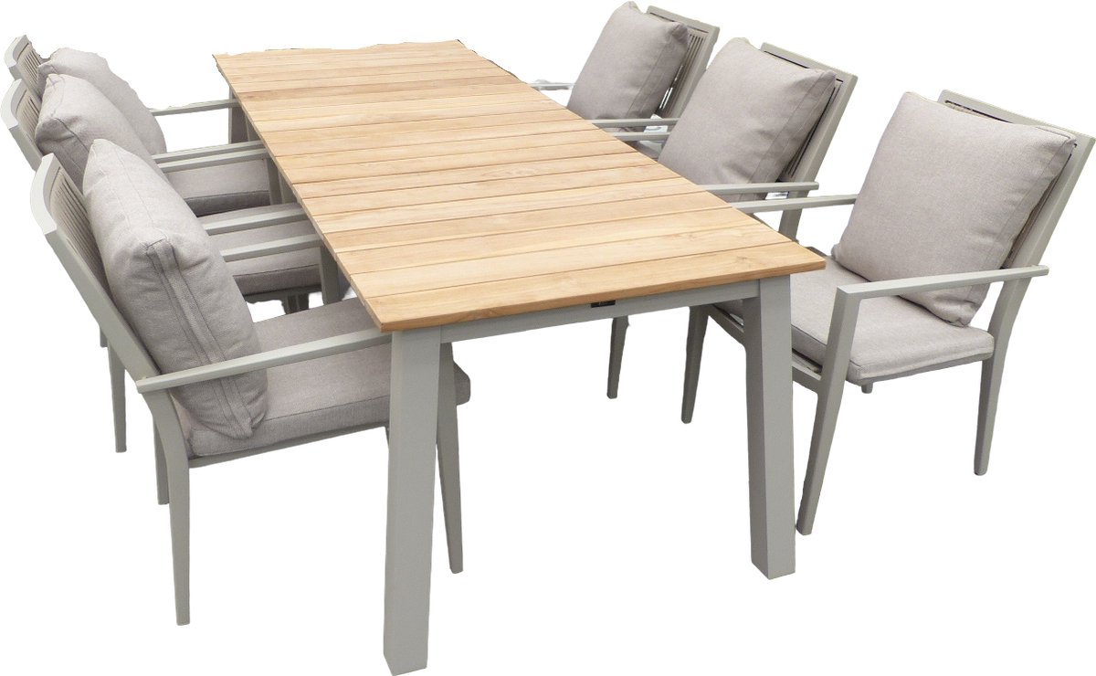 Set van Muro tafel salix/teak 236x90x76 cm en 6 Marinha stapelbare stoelen met zit- en rugkussens - Yoi