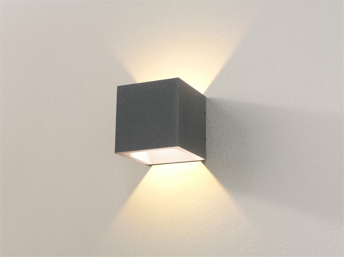 Artdelight Cube - Buiten Wandverlichting - 10 X 10 X 10 Cm - 6W Dimbare LED Incl. - IP54 - Grafiet