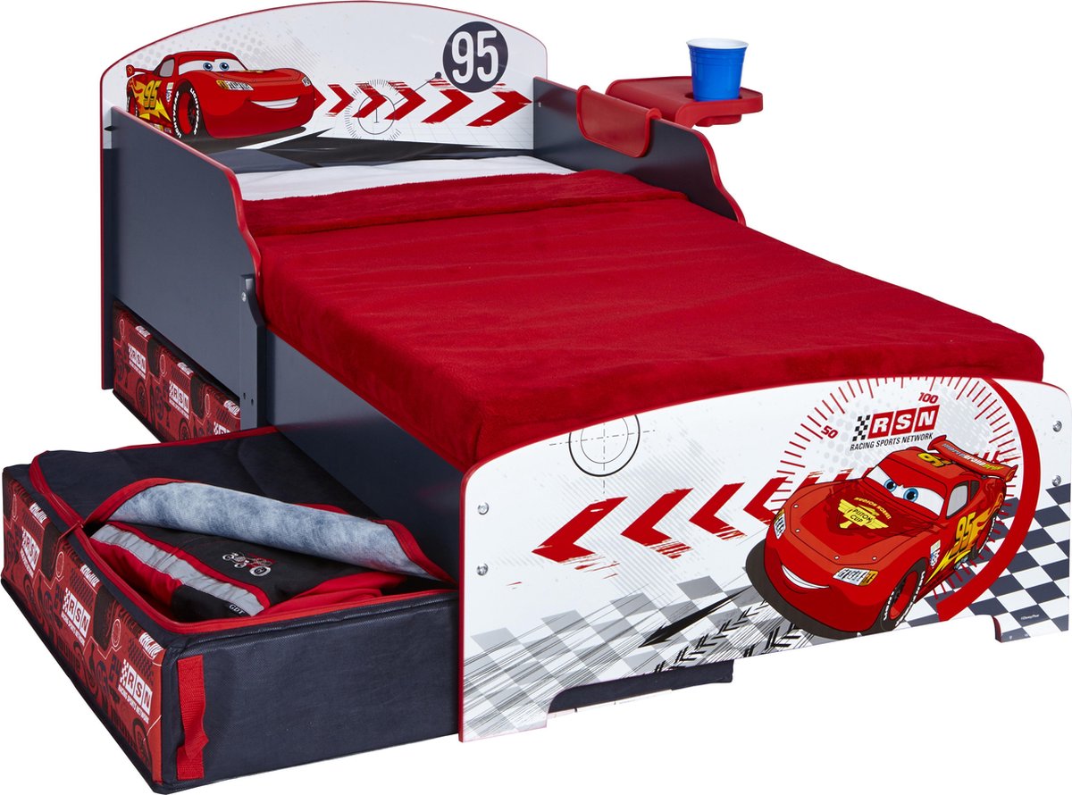 Met dit leuke Cars peuterbed zal je kleine het een genot vinden om naar bed te gaan