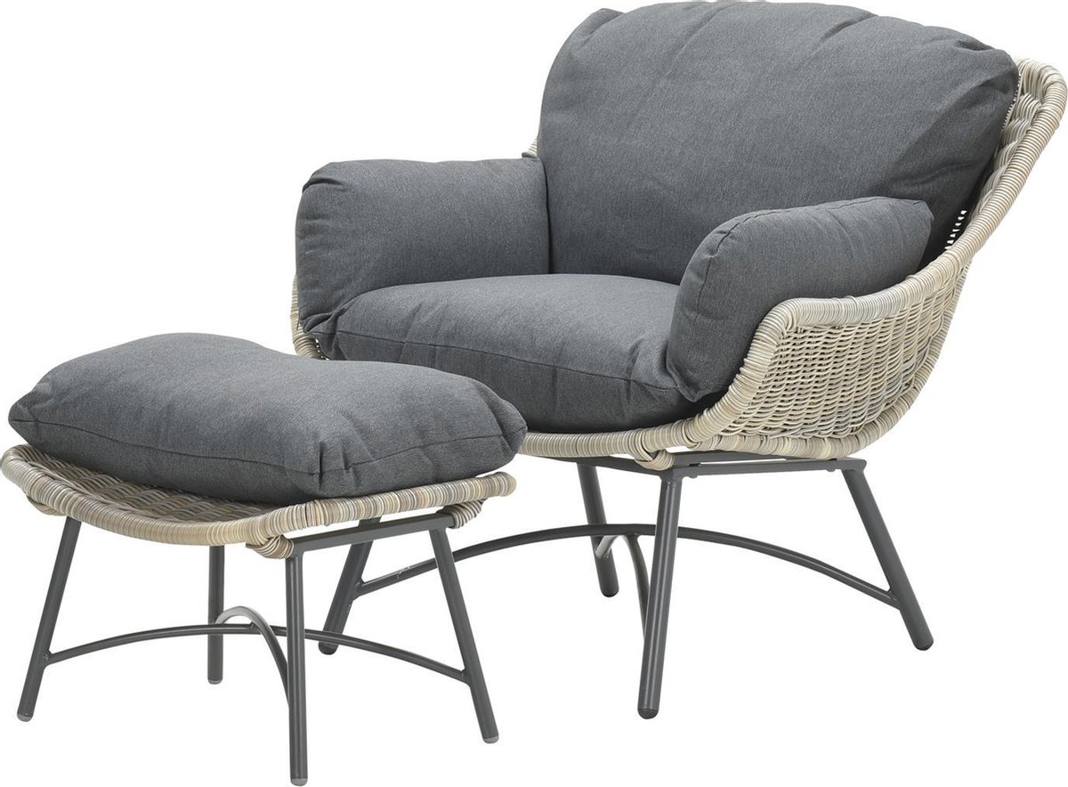 Logan fauteuil met voetenbank vw - Garden impressions