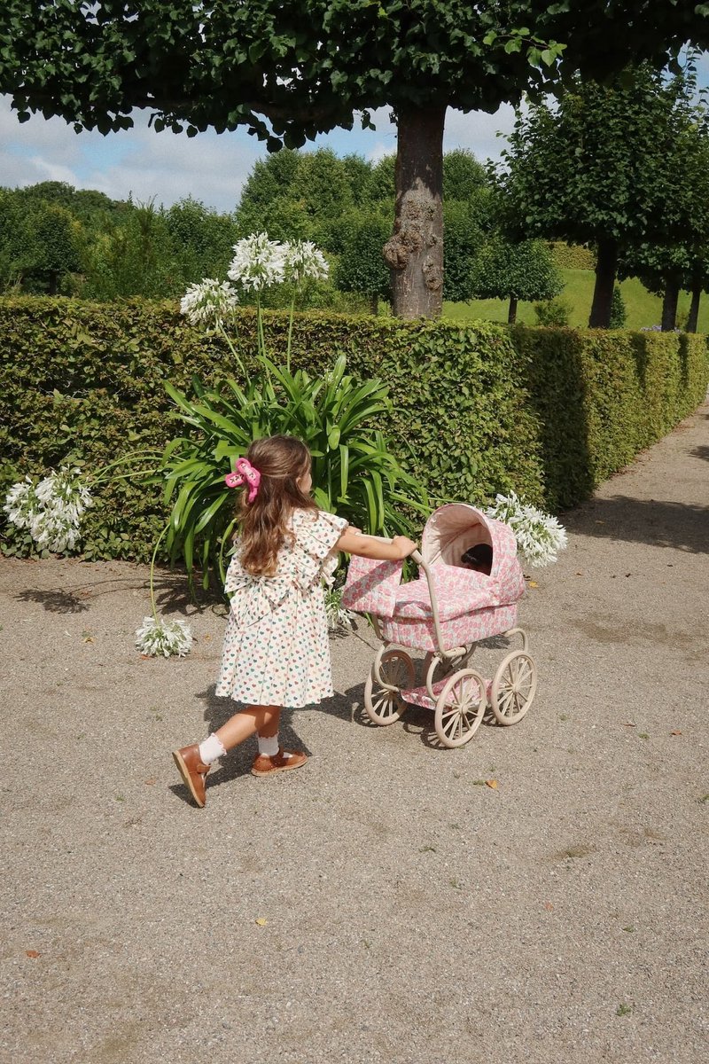 Konges Sløjd Poppenwagen - Minnie - Rose Engels - Konges Sløjd - OneSize - Poppenwagen