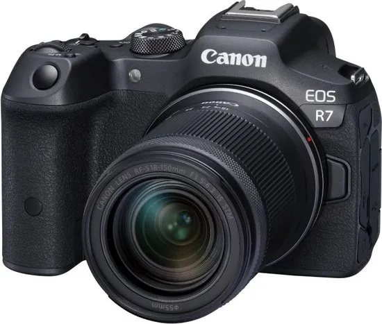 Canon EOS R7 + RF-S 18-150mm + MT ADP EF-EOS R
