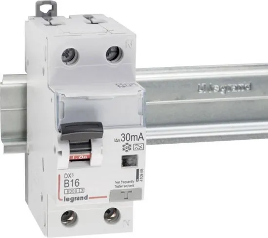Legrand 410965 Aardlekschakelaar/zekeringautomaat 1-polig 16 A 0.03 A 230 V