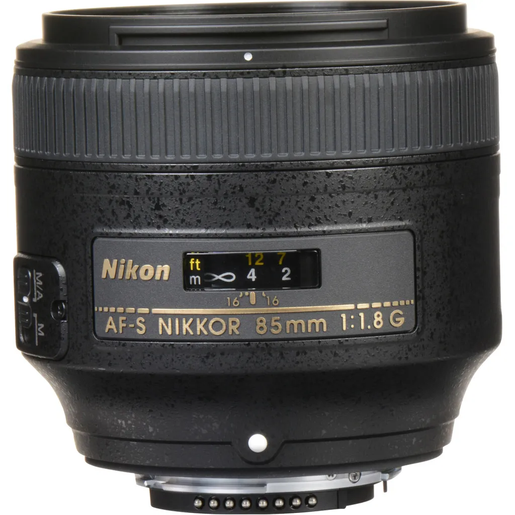 Nikon AF-S 85mm f/1.8G NIKKOR
