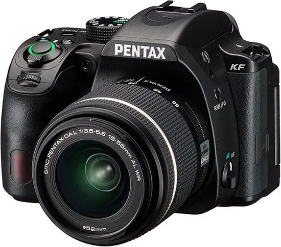 Pentax KF Black + 18-55 WR