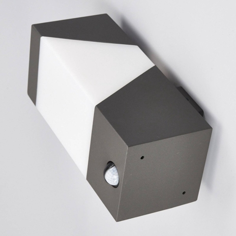 Lucande - Kiran Buiten Wandlamp w/Sensor Graphite