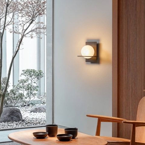 Lucande - Kulka 1 Wandlamp Opaal/Zwart