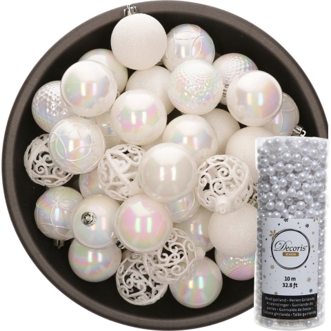 37x stuks kunststof kerstballen 6 cm inclusief kralenslinger parelmoer wit -