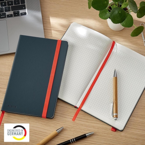 Leitz 44540089 Notitieboek Geruit Grijs Aantal paginas: 80 DIN A5