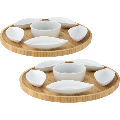 Set van 2x stuks serveerplanken bamboe dia 26 cm met luxe hapjes/saus/tapas keramieken schaaltjes -