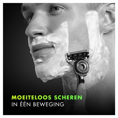 3x Gillette Labs Exfoliating Scheersysteem